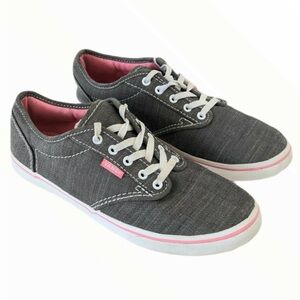 ⭐️$15 if Bundled⭐️ Vans Shoes Grey & Pink Women’s Size 9.5 Low Ankle